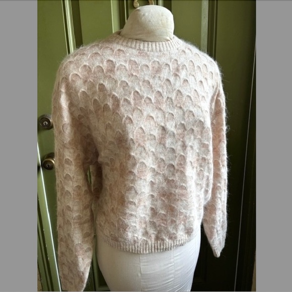 ZARA Alpaca/Wool Blend Scalloped Stitch Pullover Sweater NWOT/sz M - Picture 8 of 15